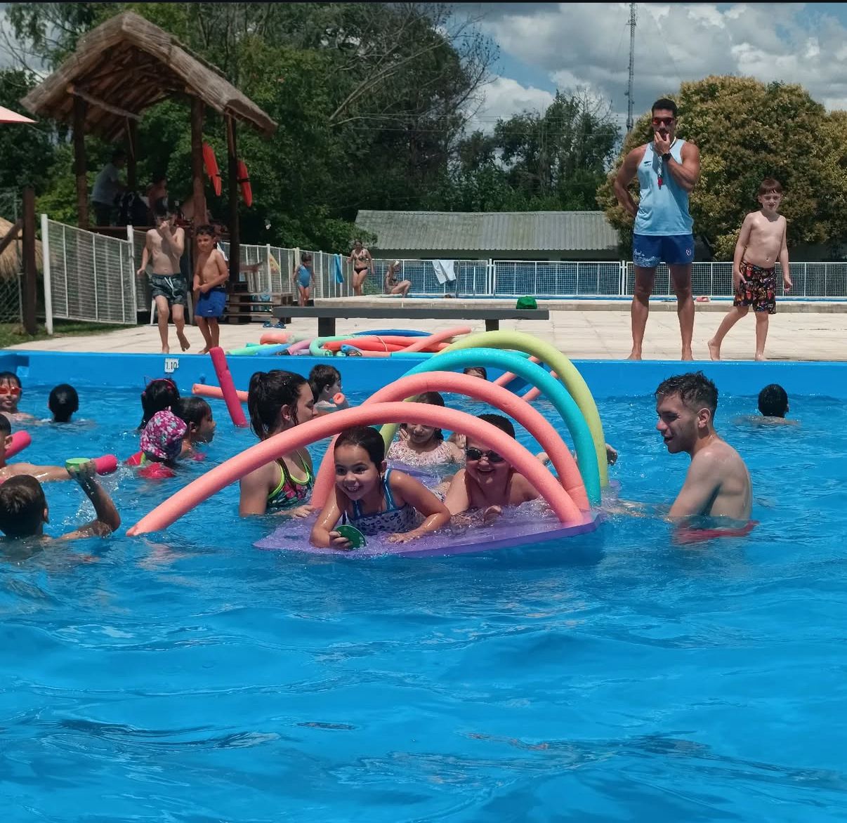 Niños en la colonia 2